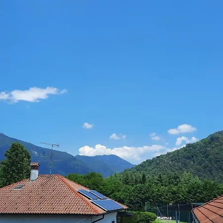 Maggiore, Leggiuno, Ampio Апартаменты Leggiuno